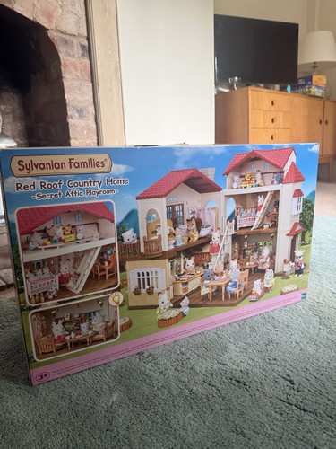 New sylvanian red roof country - red,