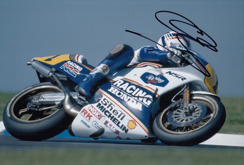 Wayne gardner hand signed - hand,