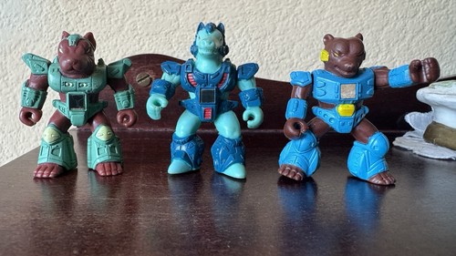Battle beast figures - 3x,