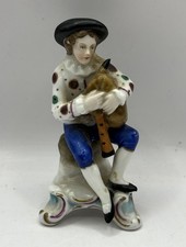 Samson Bagpiper Porcelain Figure, Circa 1850-1899. 8cm
