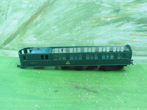 Triang r156 suburban - sr, emu