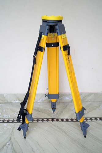 Heavy wooden tripod dual lock - tripod,