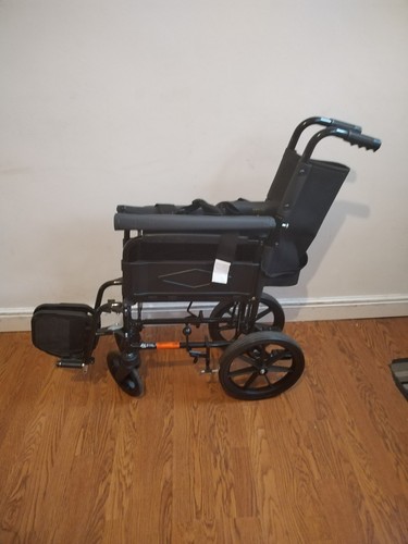 Manual foldable wheelchair - manual,