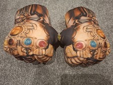 Thanos Infinity Gauntlet