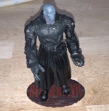 Mr X With Stand Resident Evil 2 Veronica Palisades Figure