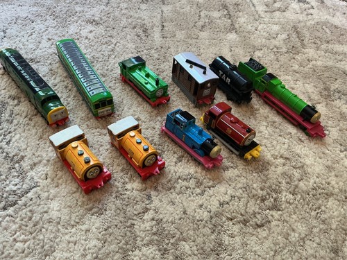 Thomas the tank engine - thomas,