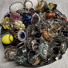 JOB LOT Costume Jewellery Rings Vintage/Modern x100 Bundle Party Craft Upcycle