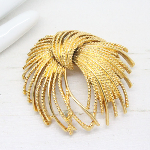 Vintage monet signed gold - monet,