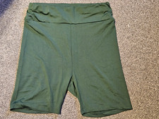 Shein - Green, stretchy elasticated waist, shorts - Size S/EU36