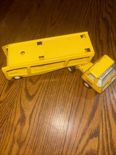 Tonka car carrier - carrier, pressed