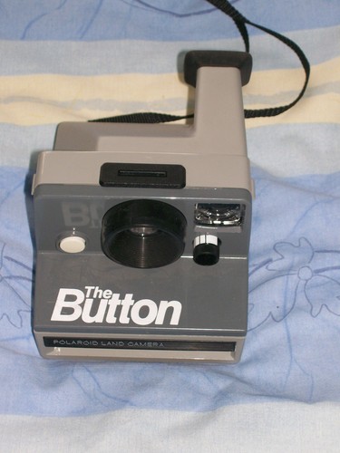 Polaroid the button - polaroid,