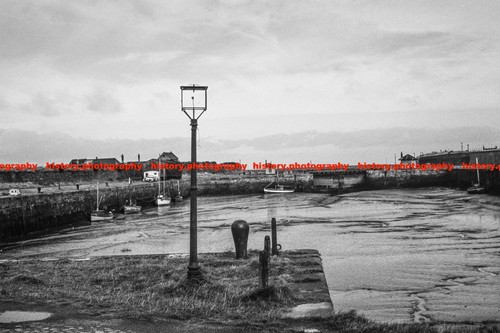 Q003383 maryport harbour - q003383,