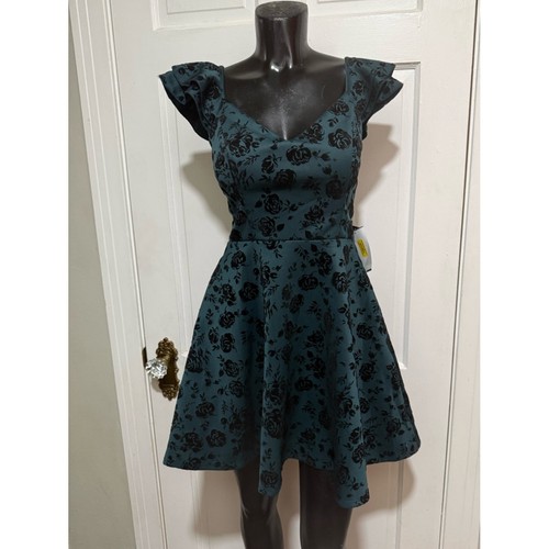 New dark green - new, black
