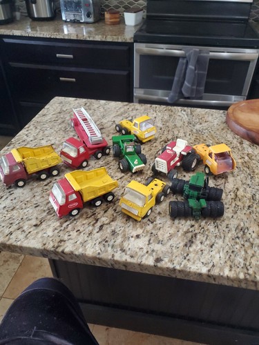 Vintage metal tonka toys lot - vintage,