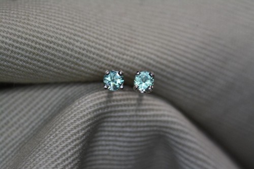 Small carat alexandrite - small,