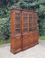 ANTIQUE SOLID OAK BREAKFRONT