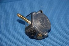 3020475 OIL PUMP  (3008654)