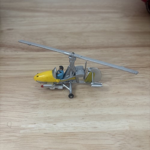 Corgi james bond gyrocopter - corgi,