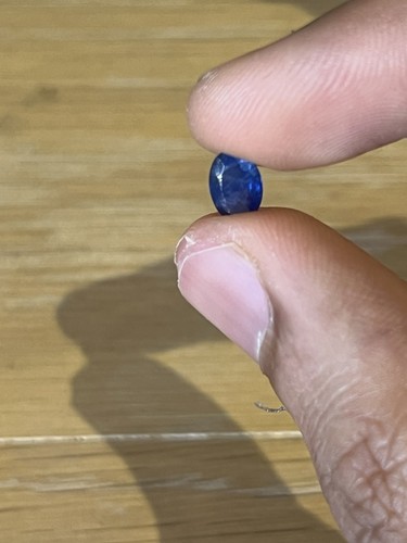Blue oval cut - cut, sapphire