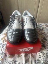 Total 90s LT graphite/mtlc Uk
