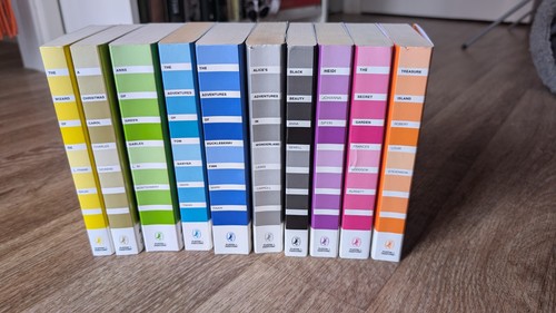 Rainbow bookshelf bundle - rainbow,