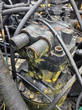 JCB JS200 JS220 Slew Gearbox  - Other Parts Available. *Can Deliver* BREAKING