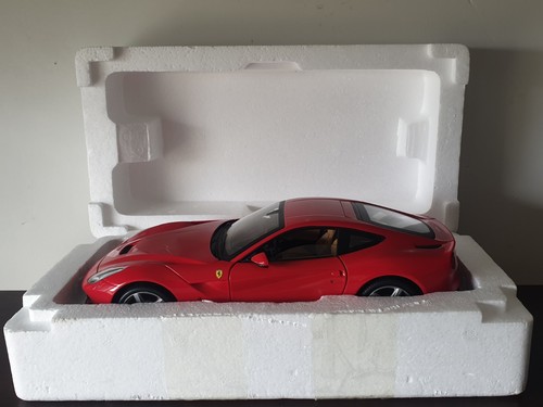 Scale diecast hot wheels - diecast,