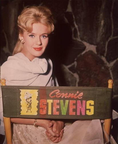 Singer actress connie - &,