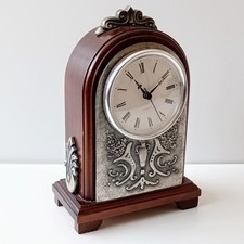 🍀Matroes .S A.Barcelona Wooden And Metal Mantel Clock Quartz 25/17/9 Cm
