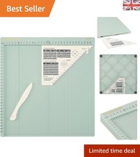 Compact Mint Green Scoring