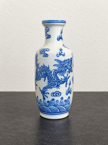 Chinese blue white - blue,