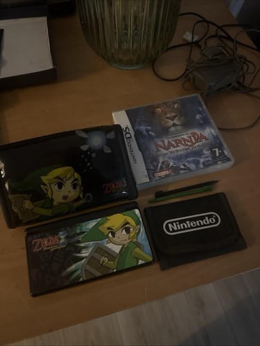 Nintendo lite with one game - ds,