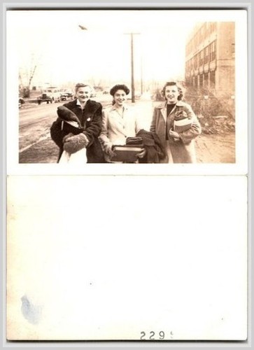 1940s ladies fashion photos - fashion,