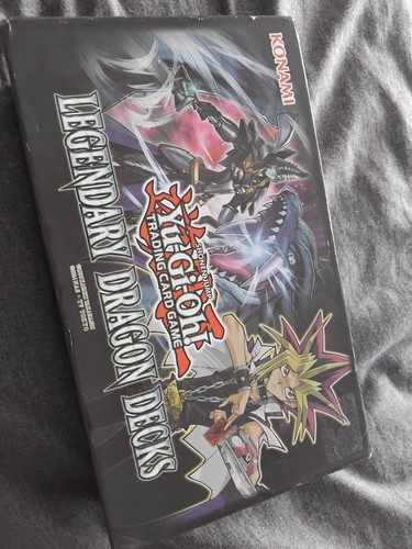 Trading game - yu-gi-oh,