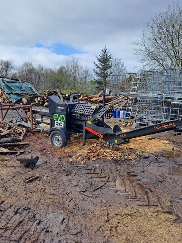 Towable mobile firewood - towable,