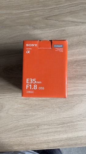 Sony 35mm e oss lens - 35mm, f/1.8