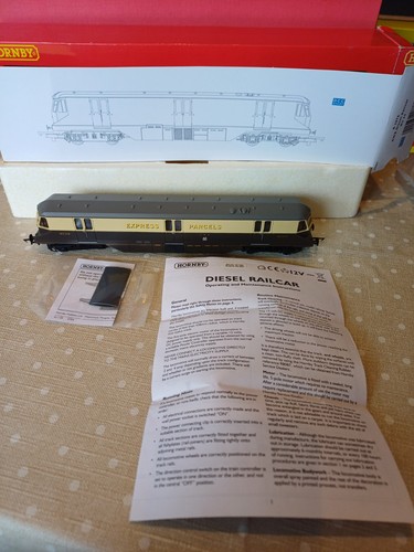 Hornby r2876 gwr diesel - hornby,