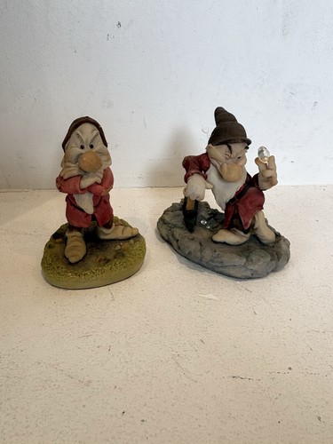 Disney snow white grumpy - snow,