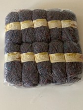 Hayfield Hedgerow Wool Rich