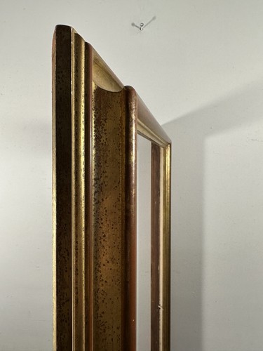 Vintage gilt molded picture - gilt,