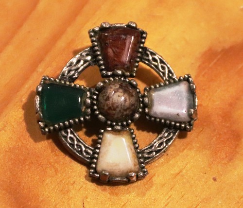 Vintage celtic brooch - -, faux
