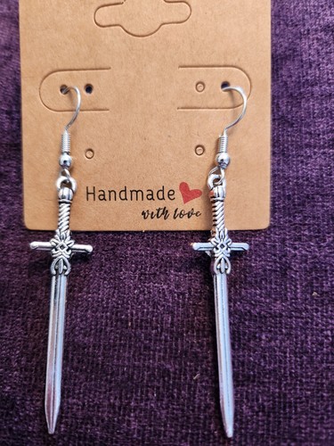 Handmade silver tone celtic - tone,
