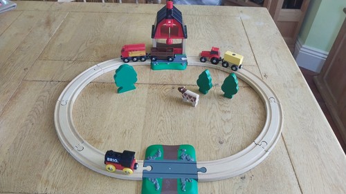 Brio farm crane trains - brio,