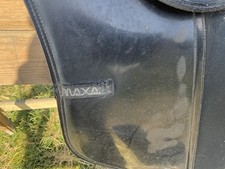 Thorowgood Maxam Saddle, Black Synthetic 17” Medium Width