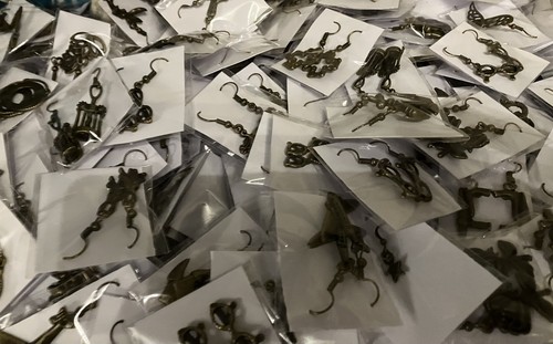 Job lot 100 pairs - job,