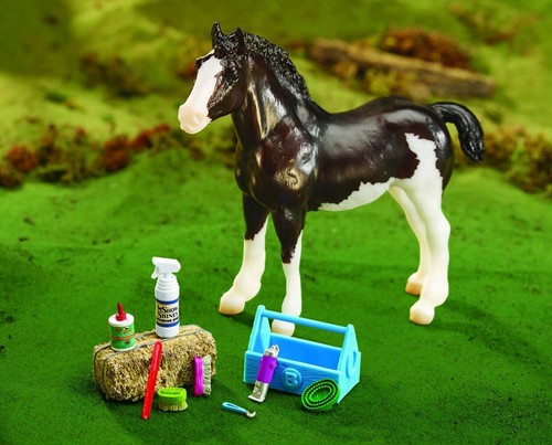 Breyer traditional horse - traditional,