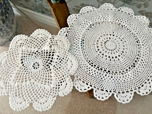 Vintage white cotton hand - 2,