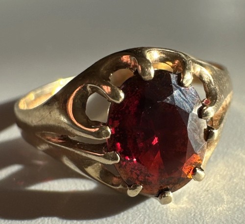 9ct yellow gold 375 - 9ct,