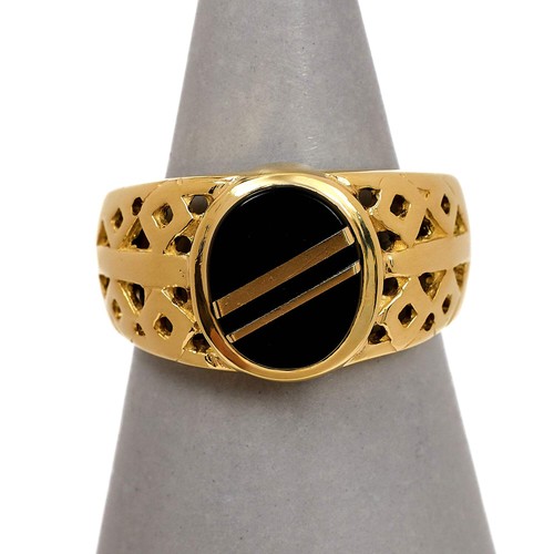 Pre owned 9ct - 9ct, gold