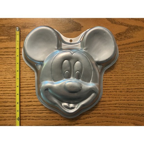 Vintage wilton mickey mouse - vintage,